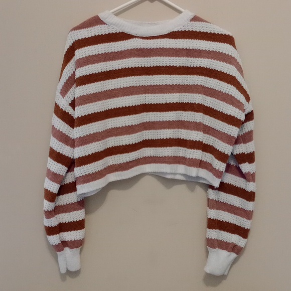 Striped Crop Top Sweater - Picture 1 of 2